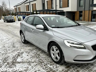 Volvo V40 D3 Drive-E SCR Momentum