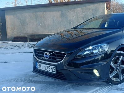 Volvo V40 D4 Drive-E R-Design Summum