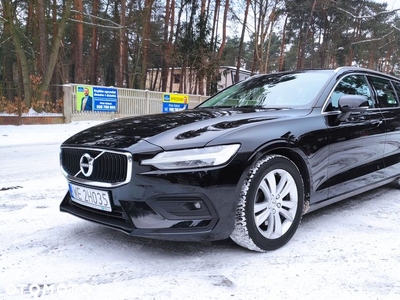 Volvo V60 B4 B Momentum Pro