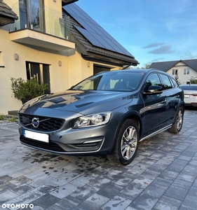 Volvo V60 Cross Country D3 Geartronic Momentum