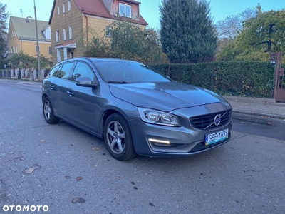 Volvo V60 D2 Drive-E Momentum