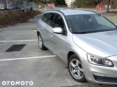 Volvo V60 D2 Drive-E Momentum