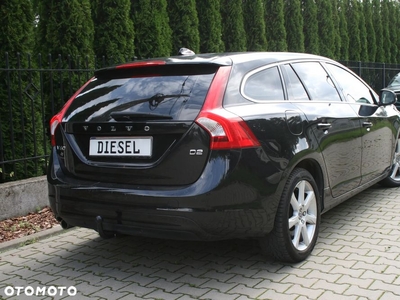 Volvo V60 D3 Drive-E Dynamic Edition (Momentum)