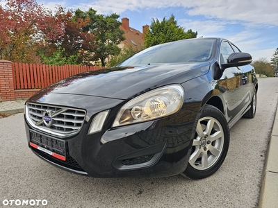 Volvo V60 D3 Geartronic Kinetic