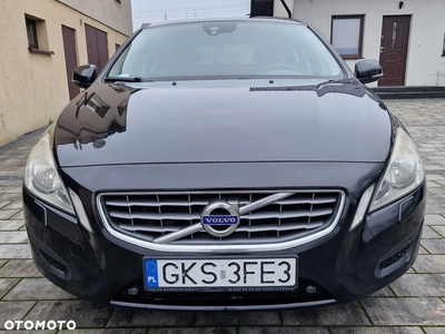 Volvo V60 D3 Geartronic Momentum