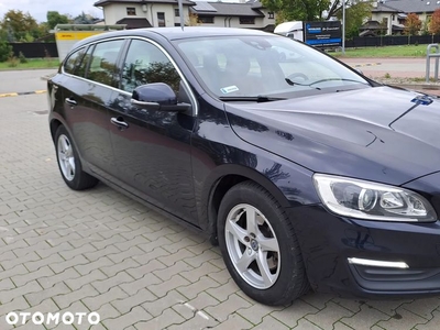 Volvo V60 D4