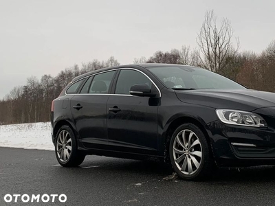 Volvo V60 D4 Drive-E Momentum