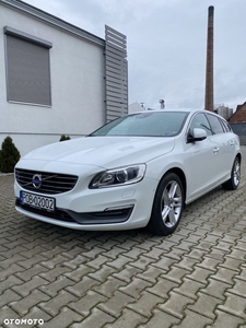 Volvo V60 D4 Drive-E Momentum