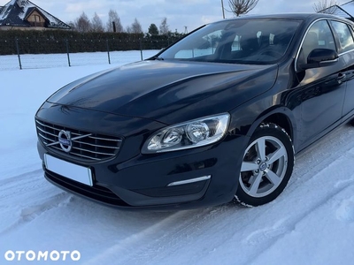 Volvo V60 D4 Drive-E Momentum