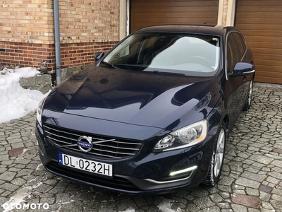 Volvo V60 D4 Geartronic Summum