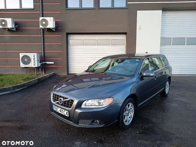 Volvo V70 D5 AWD Summum