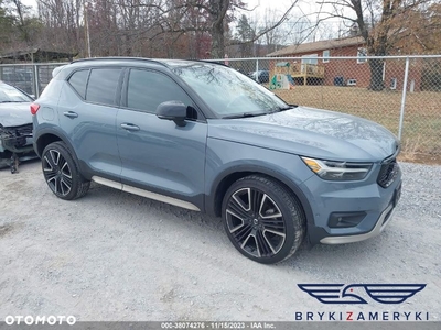 Volvo XC 40