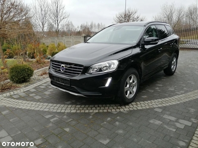 Volvo XC 60 D3 Drive-E Momentum