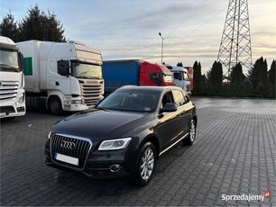 Audi Q5 premium plus lift 2.0t 224 konie panorama, mmi 3q, quattro