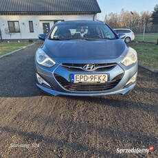 Śliczny hyundai i40 oferta prywatna