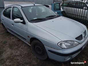 Na części Renault Megane I FL 1.4B 16v 70KW K4J 2002 rok MV 636