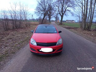 Opel Astra 1.6 benzyna