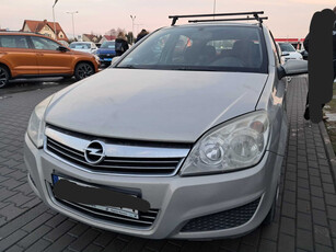 Opel Astra 2007 1.4 16V 320337km Hatchback