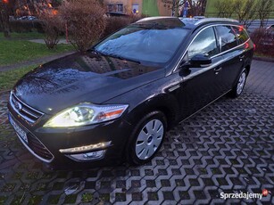 Sprzedam Ford Mondeo 2.0 2014 r bezwypadkowy