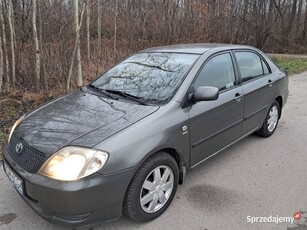 Toyota corolla 1.4 rok 2004