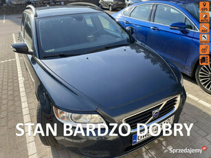 Volvo V50 1,8 benz, podgrz. fotele, foteliki, opony wielosez.,klimatronic,…