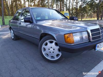 Mercedes W201 190E