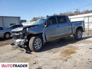 Chevrolet Silverado 4.0 benzyna 2019r. (GRENADA)