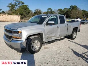 Chevrolet Silverado 5.0 benzyna 2019r. (FORT PIERCE)