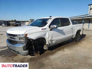 Chevrolet Silverado 5.0 benzyna 2020r. (MEMPHIS)