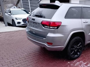 Jeep grand Cherokee rok 2021