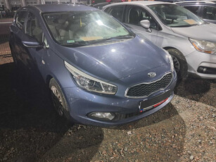 Kia Ceed 2012 1.4 CVVT 105700km ABS klimatyzacja manualna