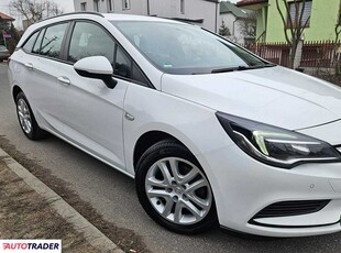 Opel Astra 1.6 diesel 95 KM 2016r. (Kutno)