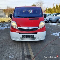 Opel Vivaro 2,5 TDCI L2 (long) z Niemiec, Serwisowany 9-osobowy