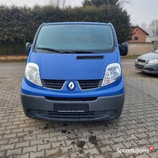 Renault Trafic 2,0 dci 8-osobowy, serwisowany, zadbany, z Niemiec