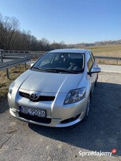 Sprzedam toyotę Auris 1.6