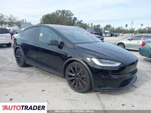 Tesla Model X benzyna 2022r. (CLEARWATER)