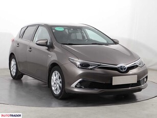 Toyota Auris 1.8 134 KM 2016r. (Piaseczno)