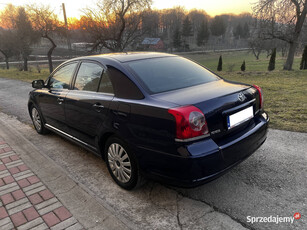 Toyota Avensis T25 Lift 1.8 129 KM Benzyna + LPG Sedan Oryginal lakier