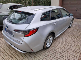 Toyota Corolla 2021 1.8 Hybrid 131663km Kombi |