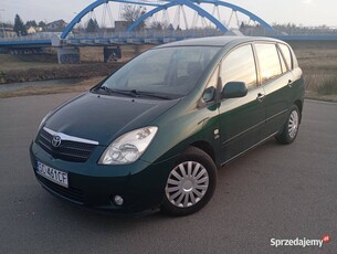 Toyota Corolla Verso 2.0 D-4D 2003r, Klimatronic, 4x el. szyby, czujniki