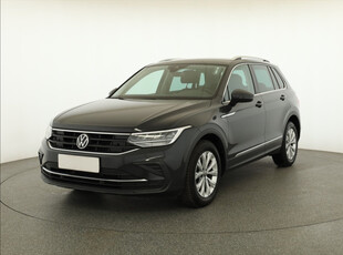 Volkswagen Tiguan 2021 1.5 TSI 49520km SUV