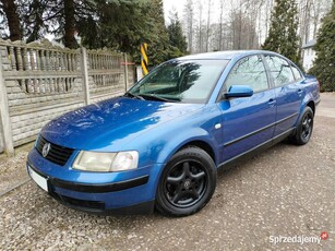 VW Passat B5 1.9 TDI Ładny Kolor Solidny Stan Opłaty ROK