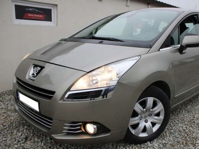 Peugeot 5008 I 2011