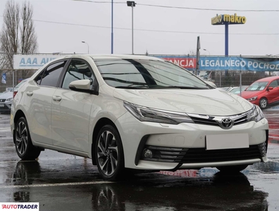 Toyota Corolla 1.6 130 KM 2016r. (Piaseczno)