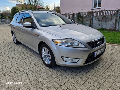 Ford Mondeo IV Kombi 2.0 Duratec Flexifuel 145KM 2009