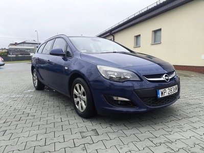 Opel Astra J Sports Tourer 2015r