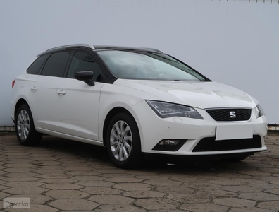 SEAT Leon III , Salon Polska, Klimatronic, Tempomat, Parktronic,