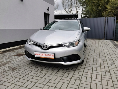 Toyota Auris II Touring Sports Facelifting 1.6 Valvematic 132KM 2015