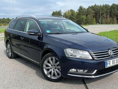 Volkswagen Passat B7 Variant 2.0 TDI CR DPF BlueMotion 170KM 2012