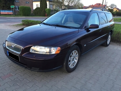 Volvo V70 II 2.4 140KM 2005